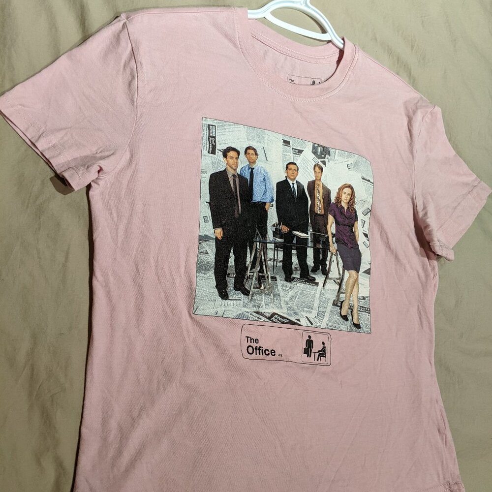 Rare! The Office pink Tee - Official 💗
